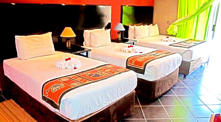 Kamanga Safari Lodge
