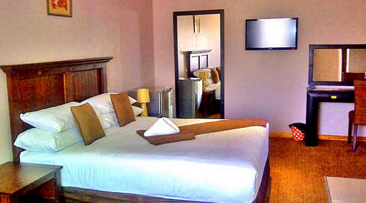 Senthaga Guest Lodge