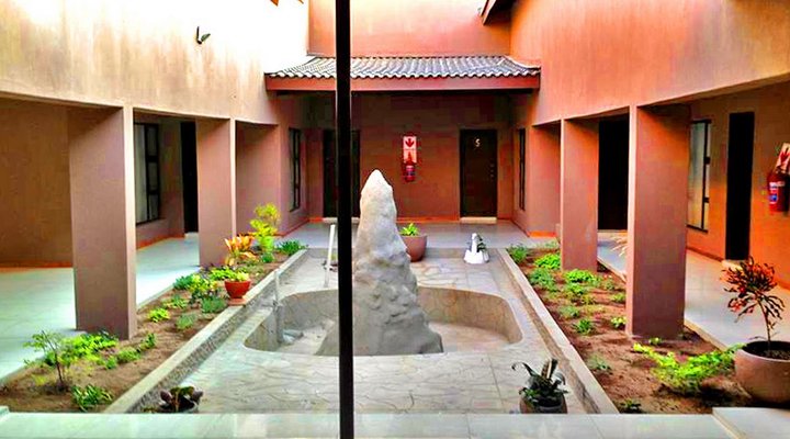 Senthaga Guest Lodge