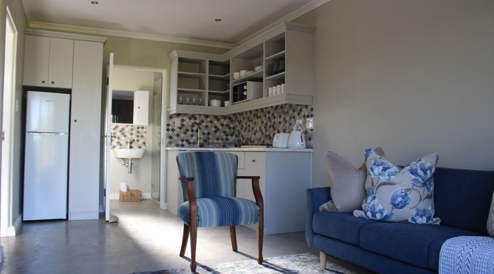 RAPHAEL VILLAS (Unit 1)