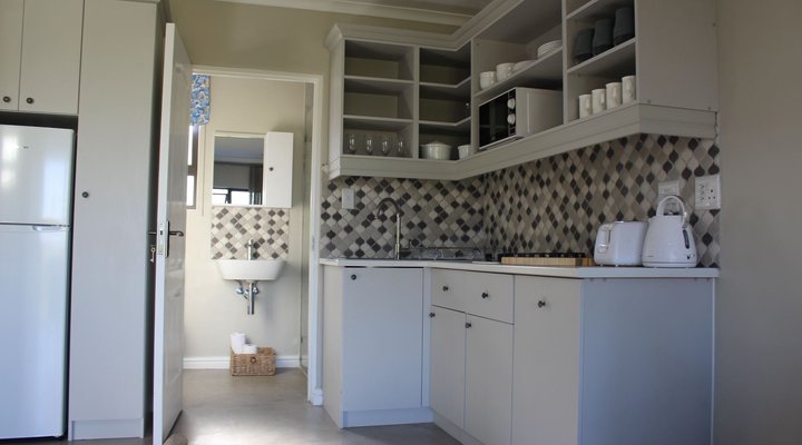 RAPHAEL VILLAS (Unit 1)