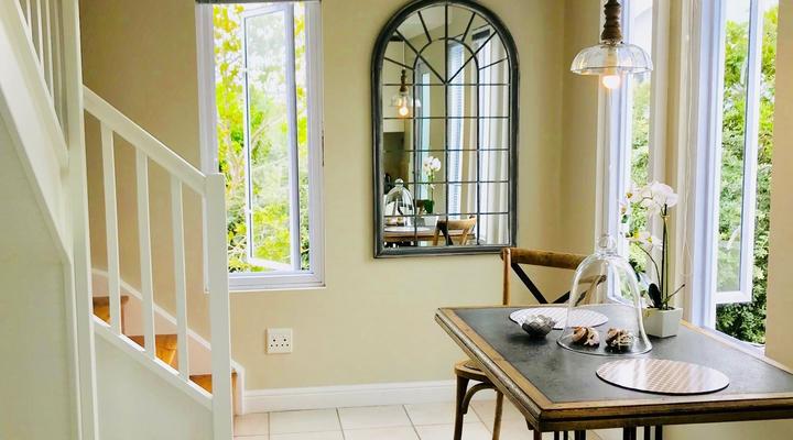 Leeward Isle on Thesen islands