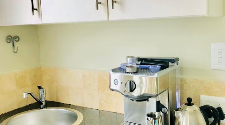 Leeward Isle on Thesen islands