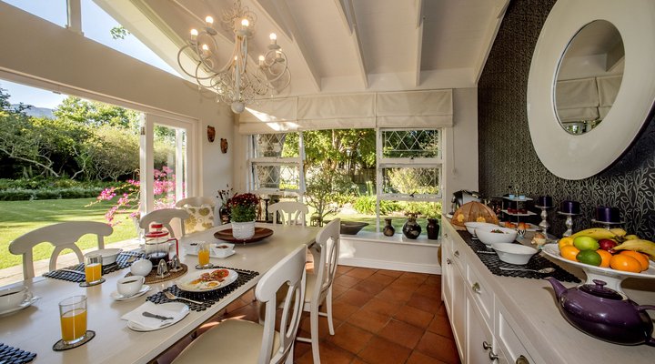 High Hedges Guesthouse