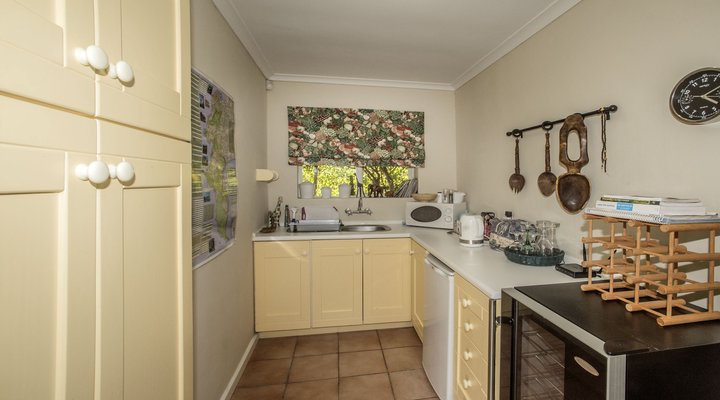 High Hedges Guesthouse