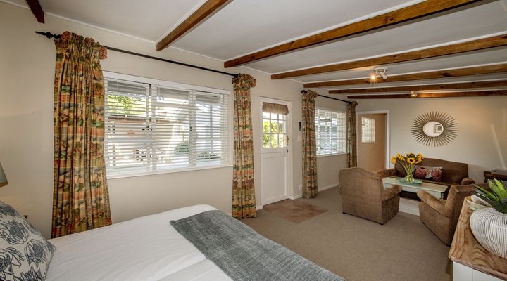 High Hedges Guesthouse