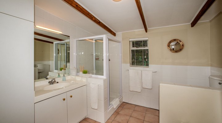 High Hedges Guesthouse