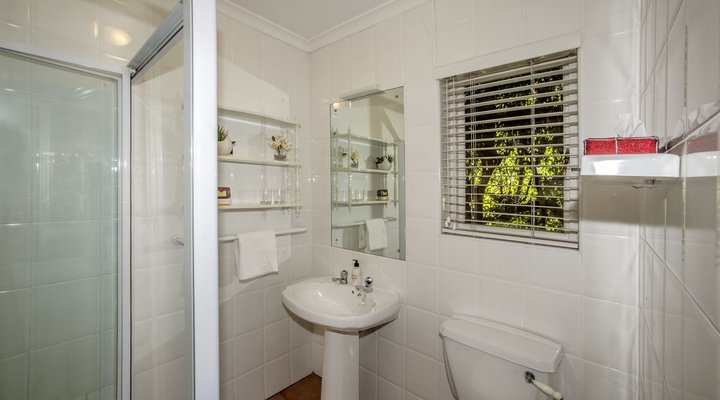 High Hedges Guesthouse