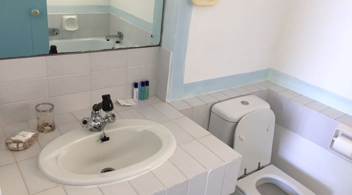 20 Akrotiri Santorini