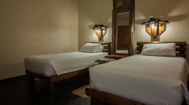 Tautona Lodge