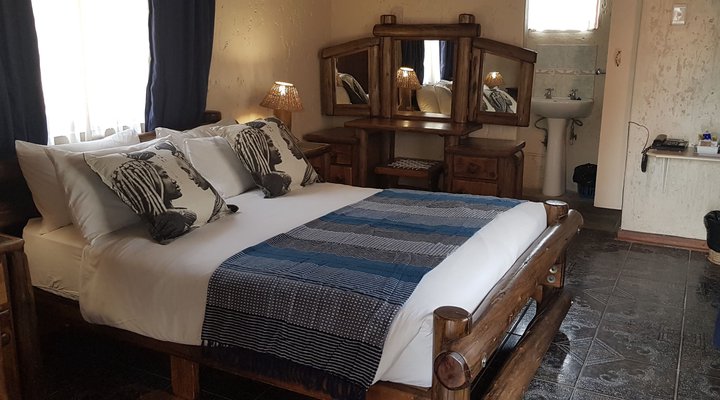 Tautona Lodge