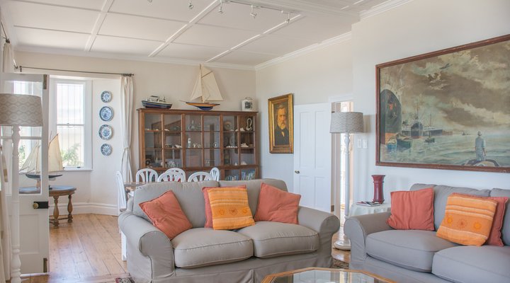Fintimara Bay House