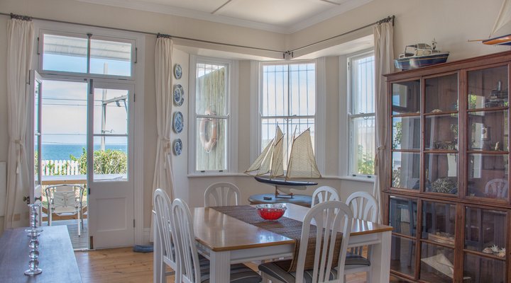 Fintimara Bay House