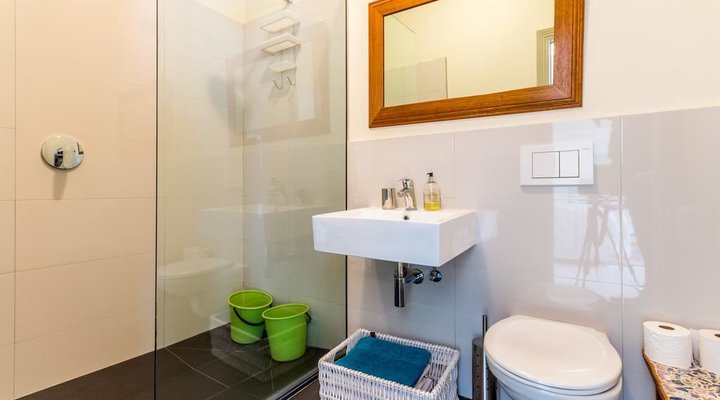 Modern Garden Studio In Cape Town Central