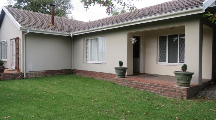 Dunroamin Bed and Breakfast