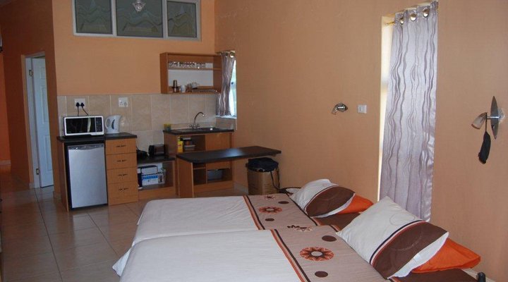 Aviark Coral Lodge
