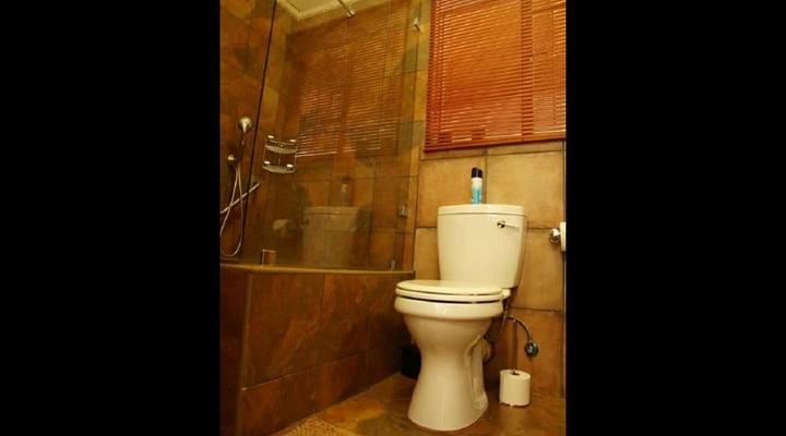 The Club House Guesthouse