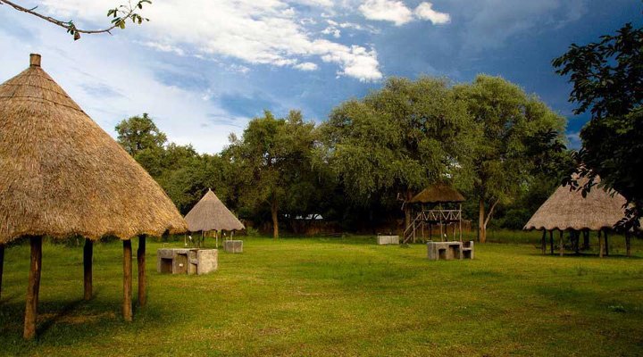 Backpacker Accommodation in South Luangwa Nat Park