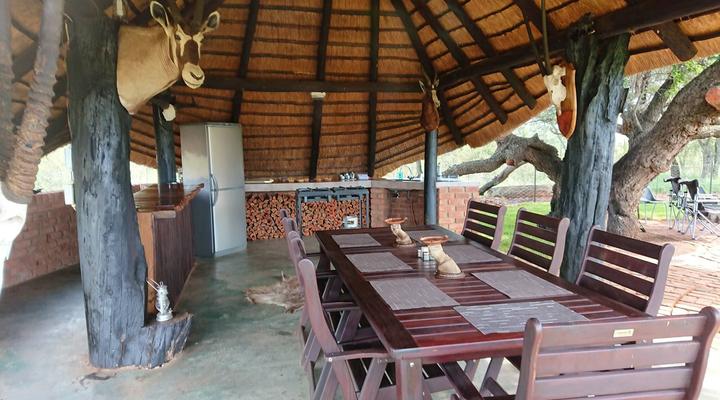 Re tse Peli Game Lodge