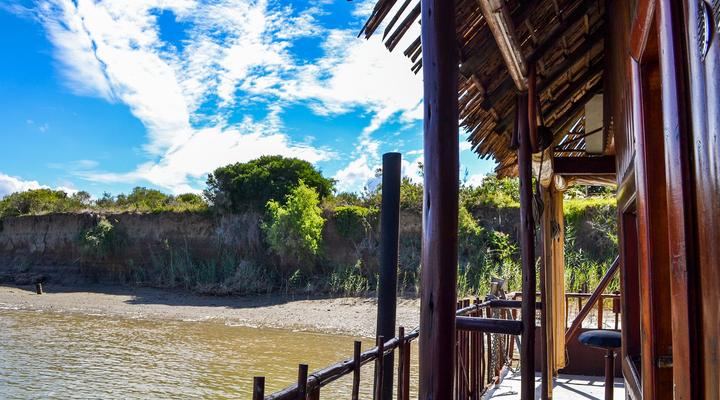 Maggie May House Boat