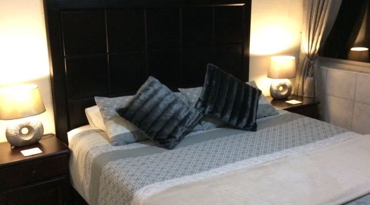 303 Amandonia