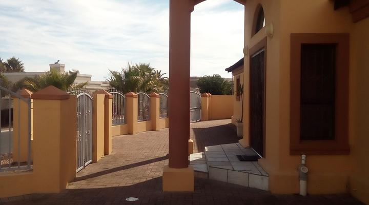 Kaleidoscope Holiday Home