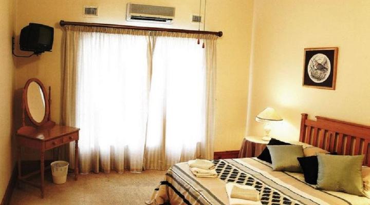 2 Night Izotsha Creek Estate Package