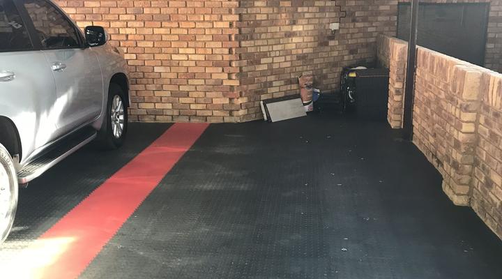 Molopo View Bed and Breakfast