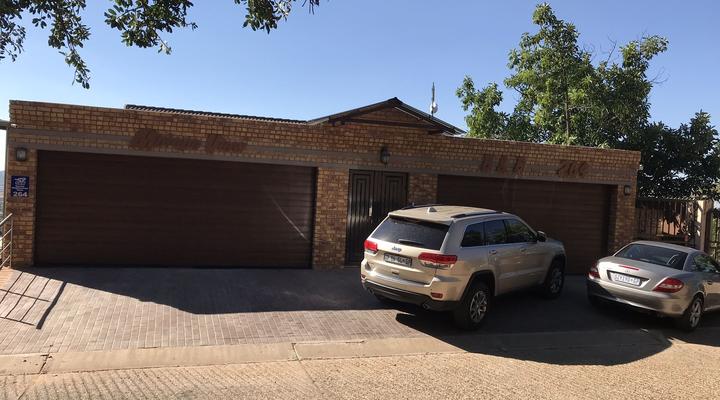 Molopo View Bed and Breakfast