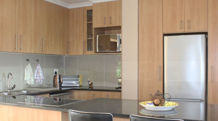 Waterside Living - Astons 14