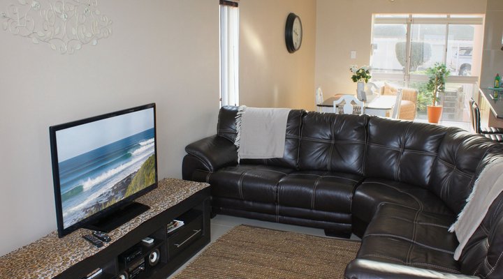 Waterside Living - Astons 14