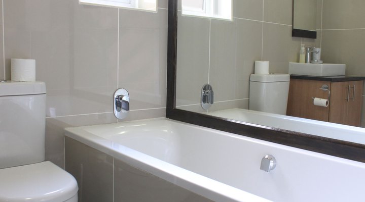 Waterside Living - Astons 14