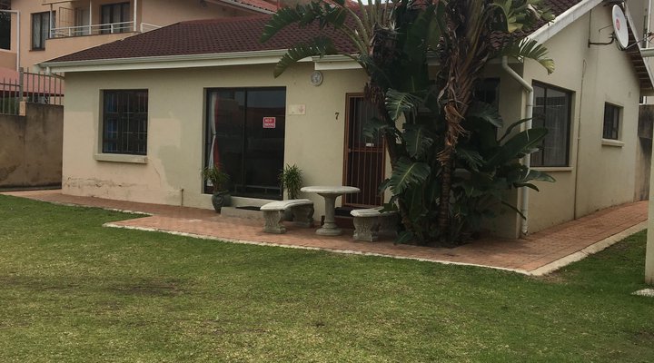 7 Uvongo Sands