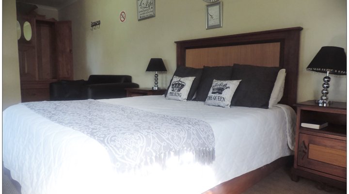 Sundowner Lodge