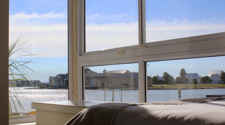 Waterside Living - Kingston Place 08
