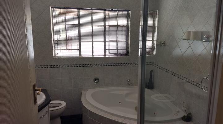 Villa Schreiner Guest House