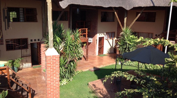 Sparrowhawk Lodge Hartbeespoort