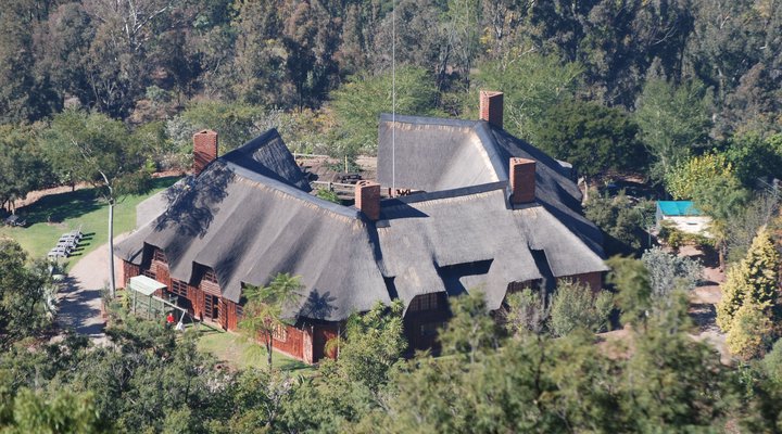 Sparrowhawk Lodge Hartbeespoort