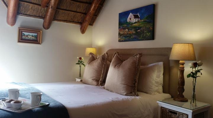 Constantia Thatch Lodge