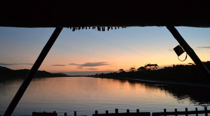 Maggie May House Boat