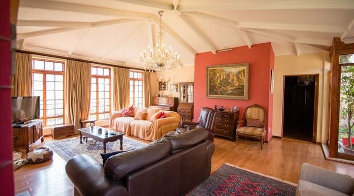 Aaah! Chimneys and Roses 