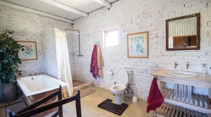 The Red Barn The Stables