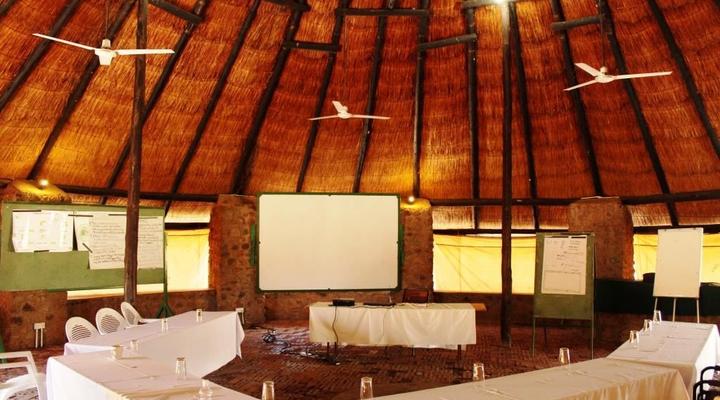 Dimbangombe Safari Lodge