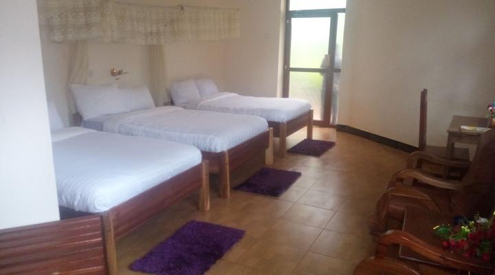 Flamingo Safari Lodge