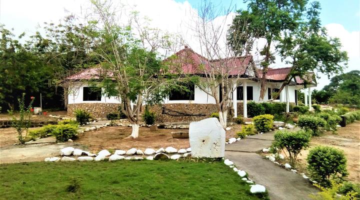 Busua Paradiso Beach Resort