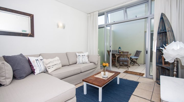 Seaside Deluxe Apartment