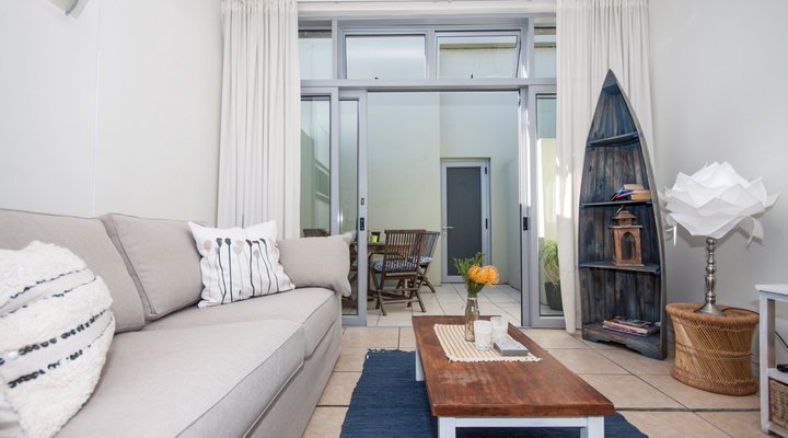 Seaside Deluxe Apartment