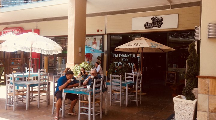 Seaside Deluxe Apartment