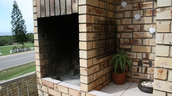 Brandersig Beach Cottage