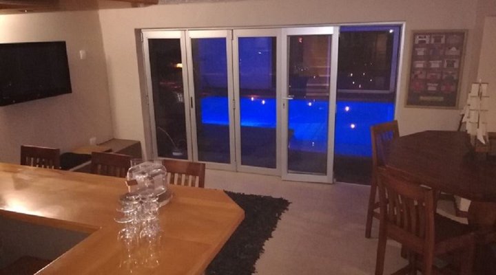 Oceans 32 Guesthouse